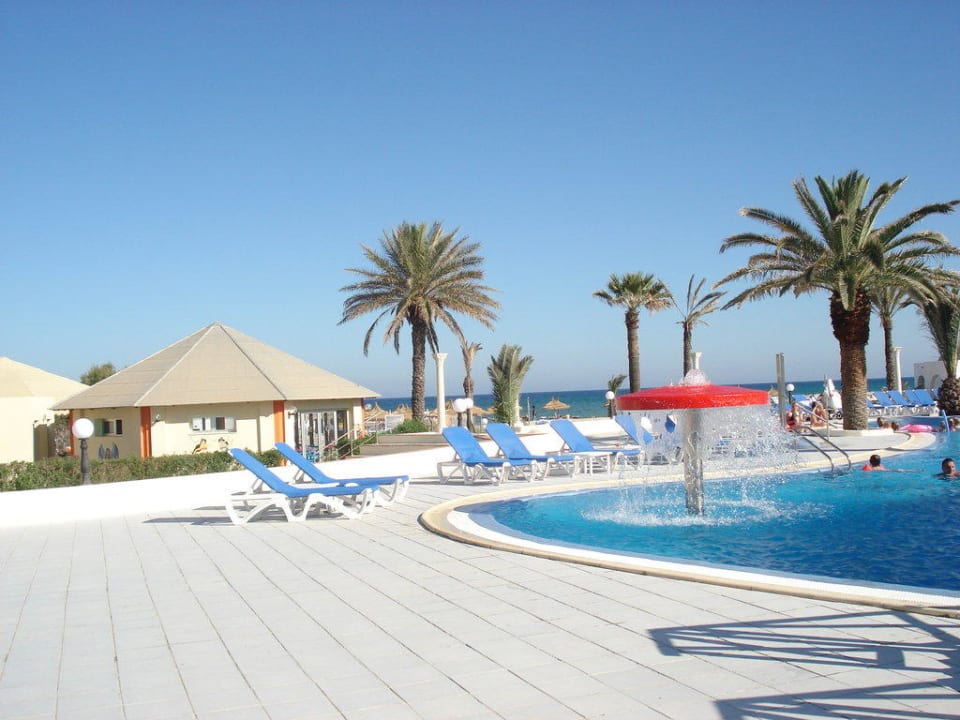 Blick auf Kinderclub Royal Lido Resort & Spa
