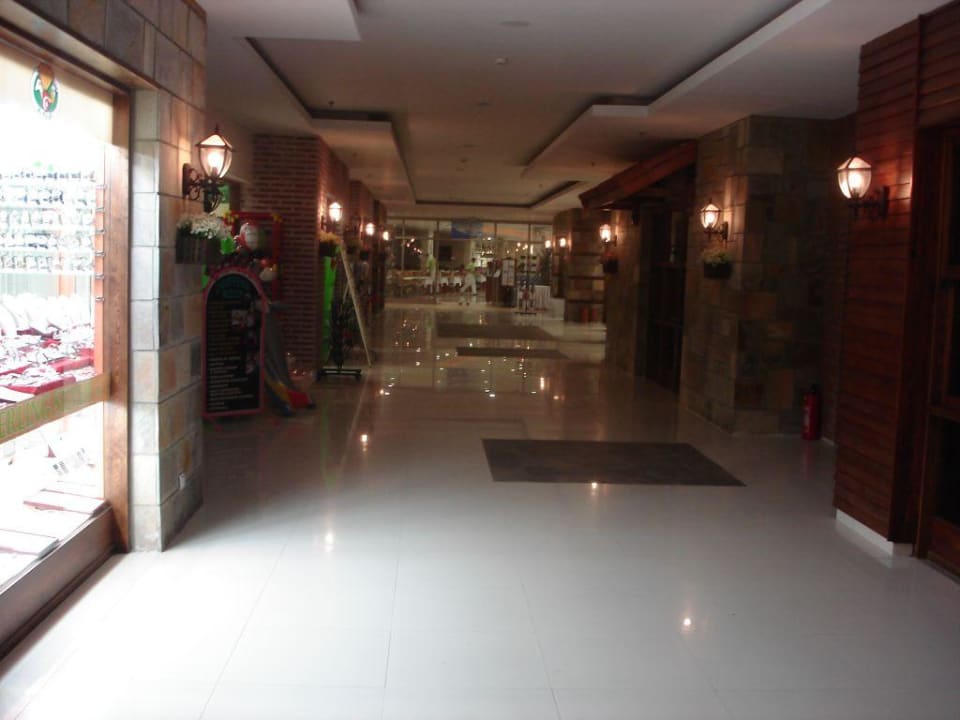 Ladenstrasse World Hotel Aqua Fantasy Aquapark Hotel & Spa