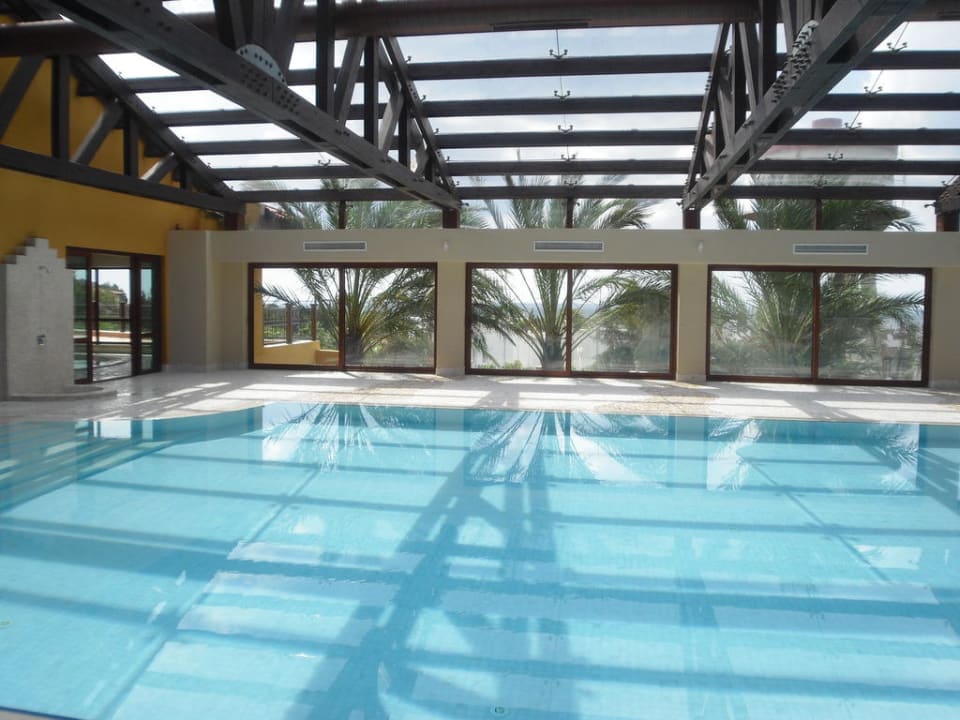 Das Hallenbad Club Grand Aqua