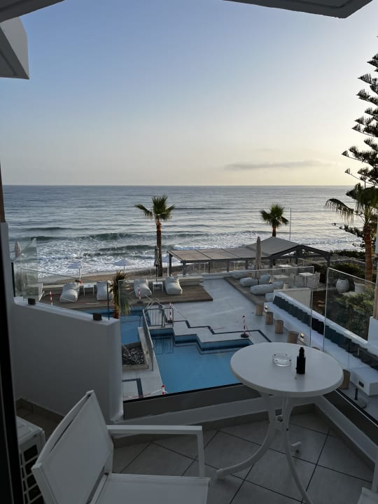 Zimmer Petradi Beach Lounge Hotel