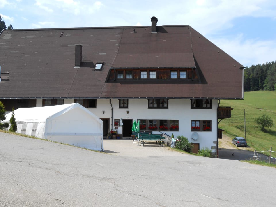 Eingang zur Vesperstube Ferienhof Schanzenberg