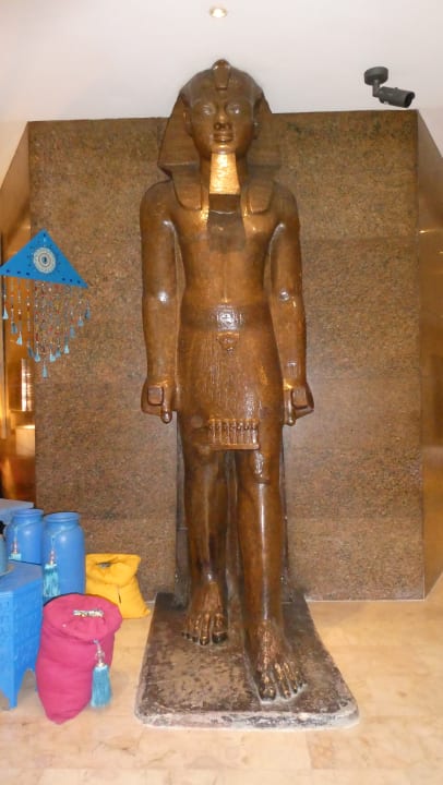Sonstiges Ramses Hilton