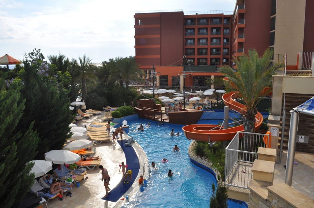 Capitan Nemo AQI Pegasos Resort