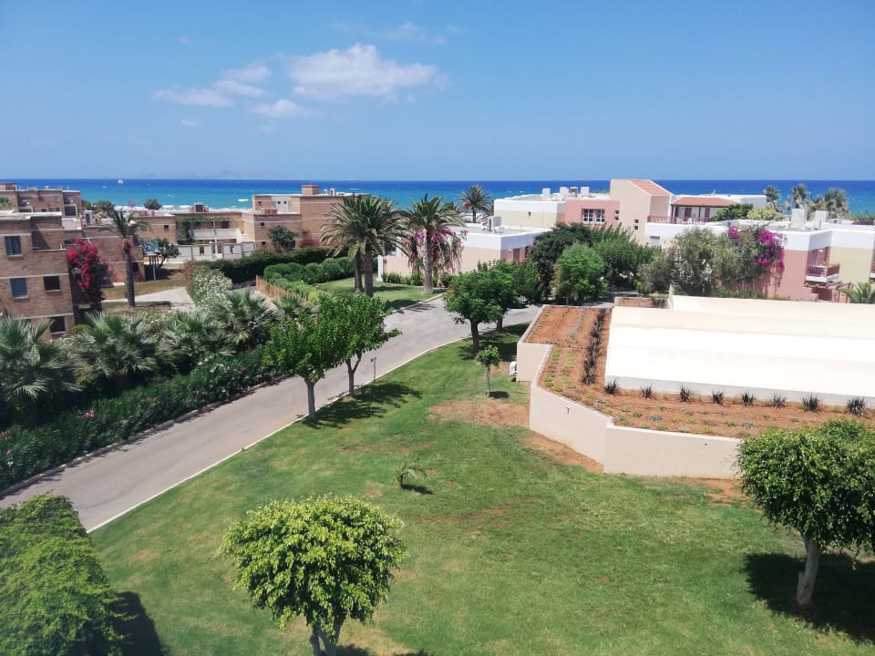 Ausblick Anissa Beach & Village