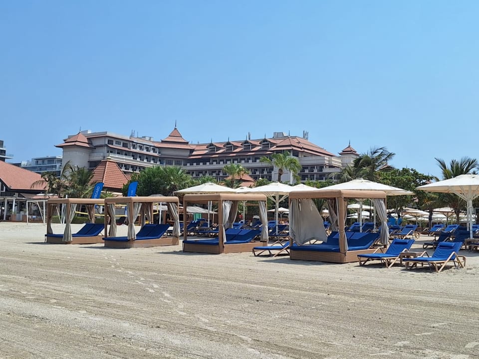 Strand Anantara The Palm Dubai Resort