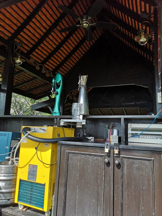 Gastro Jurassic Mountain Resort & Fishing Park