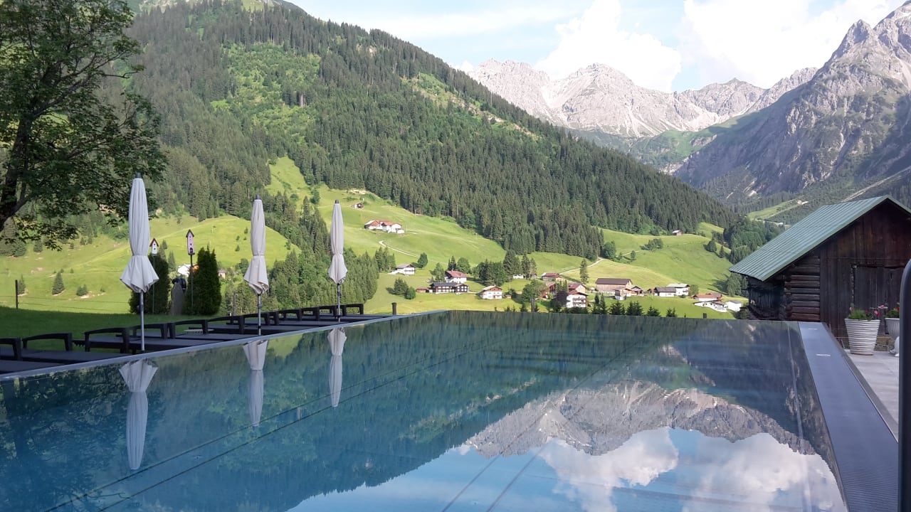 Pool Haller´s Geniesserhotel