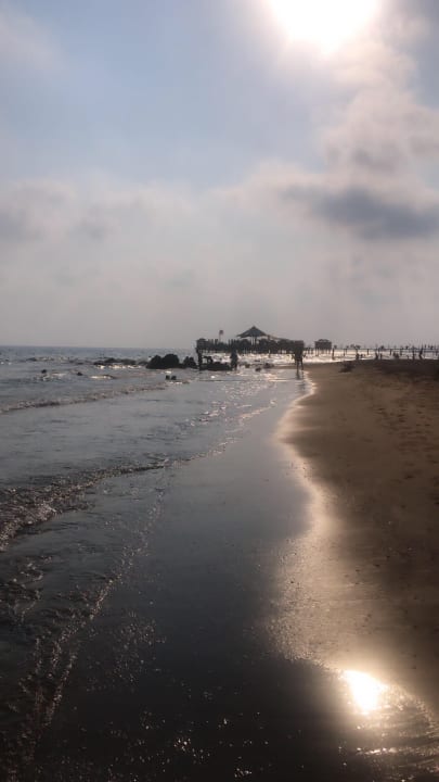 Strand Mary Hotel Side