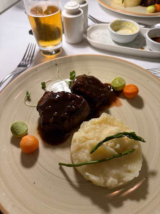 Gastro Fort Arabesque Resort, Spa & Villas