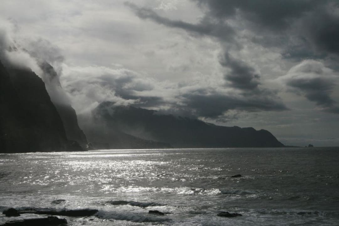 Widok z pokoju hotelowego Hotel Estalagem do Mar