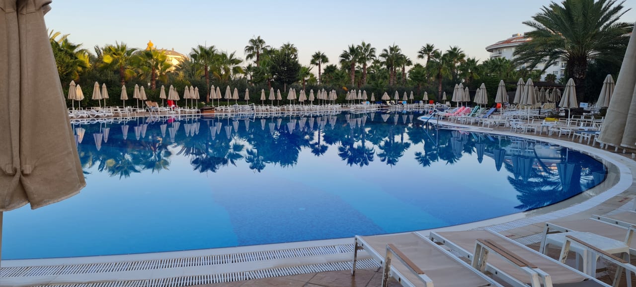 Pool Seaden Sea World Resort & Spa
