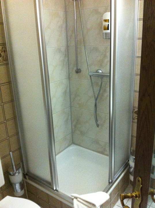 Badezimmer Best Western Ambassador Hotel