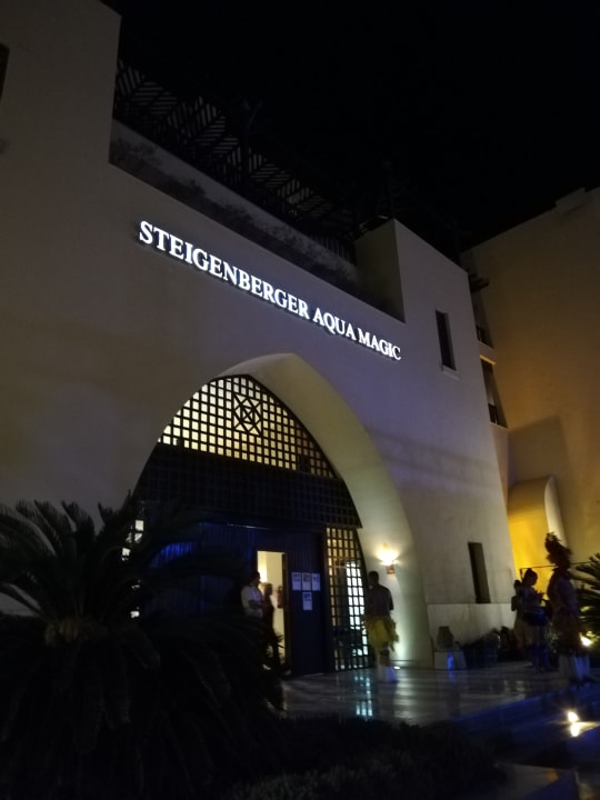Lobby Steigenberger Aqua Magic