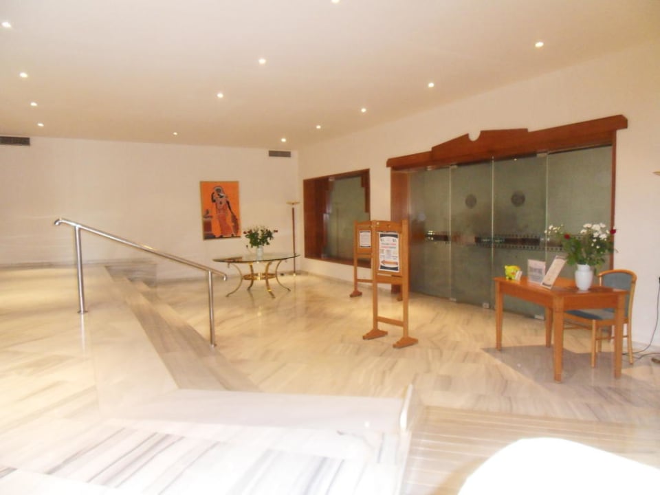 Restauranteingang Iberostar Waves Creta Panorama & Mare