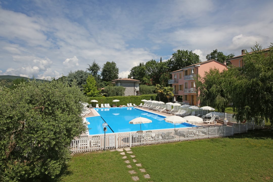 Pool Appartement Residenz San Carlo