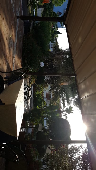 Gartenanlage Hotel Kalos