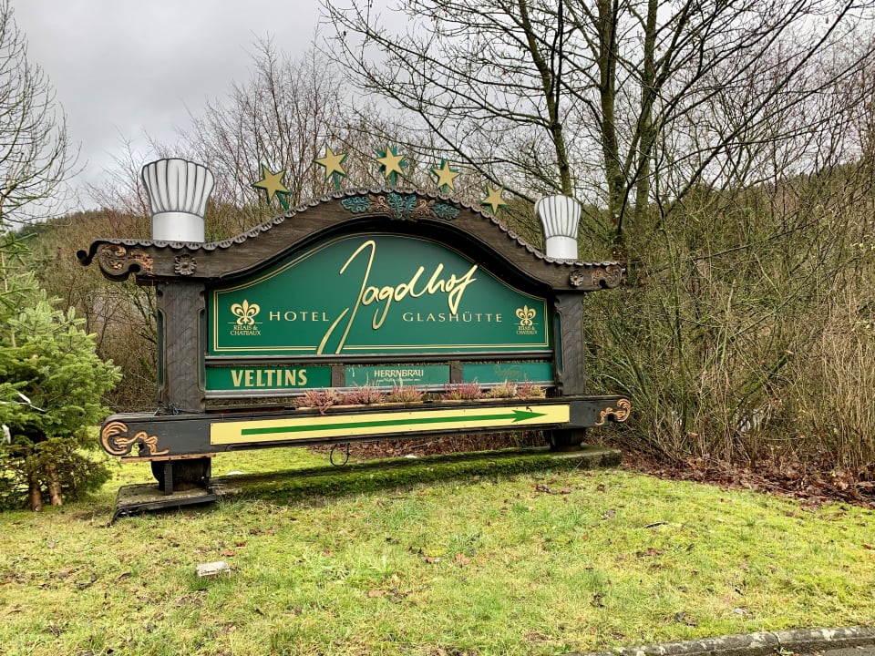 Außenansicht Relais Chateaux Jagdhof Glashütte