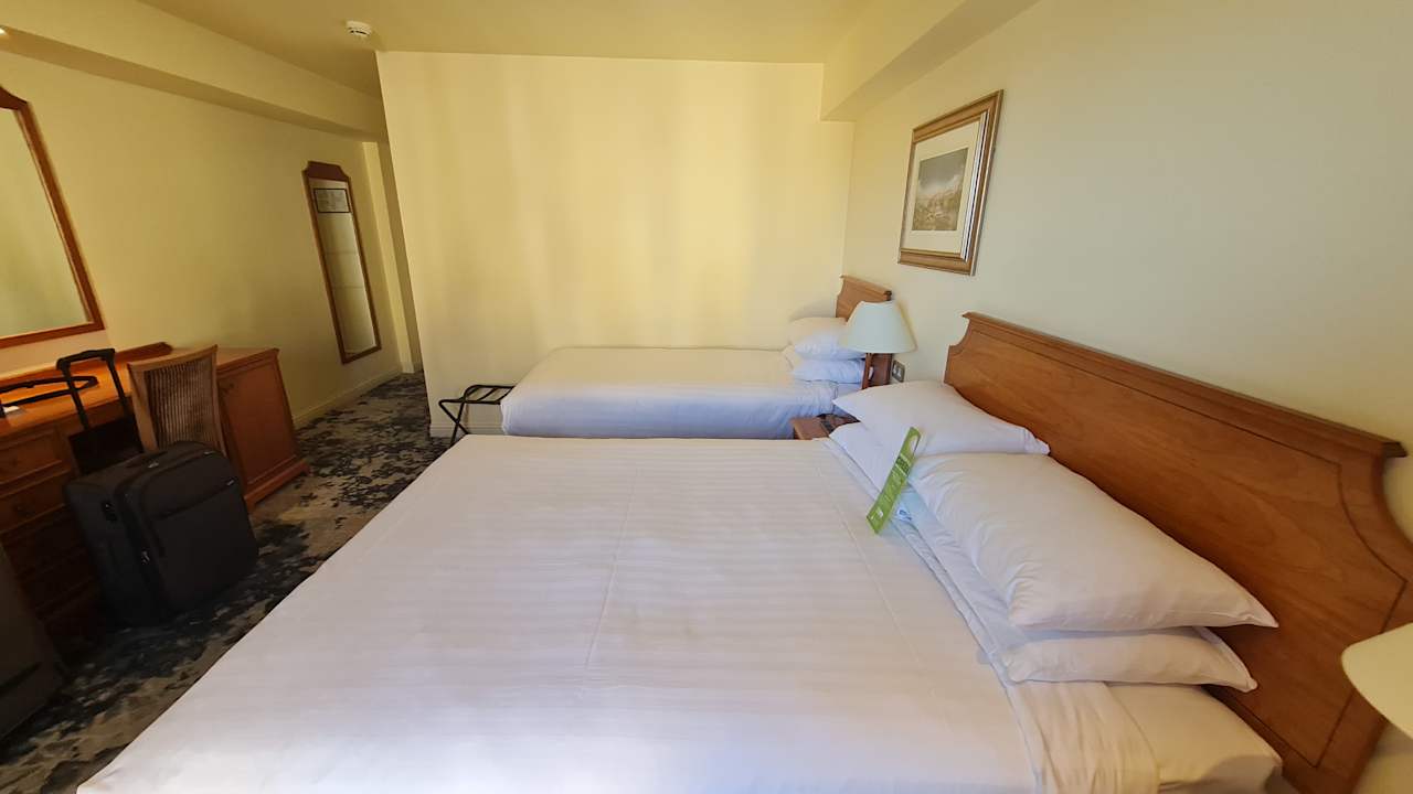 Zimmer Hotel Galway Bay