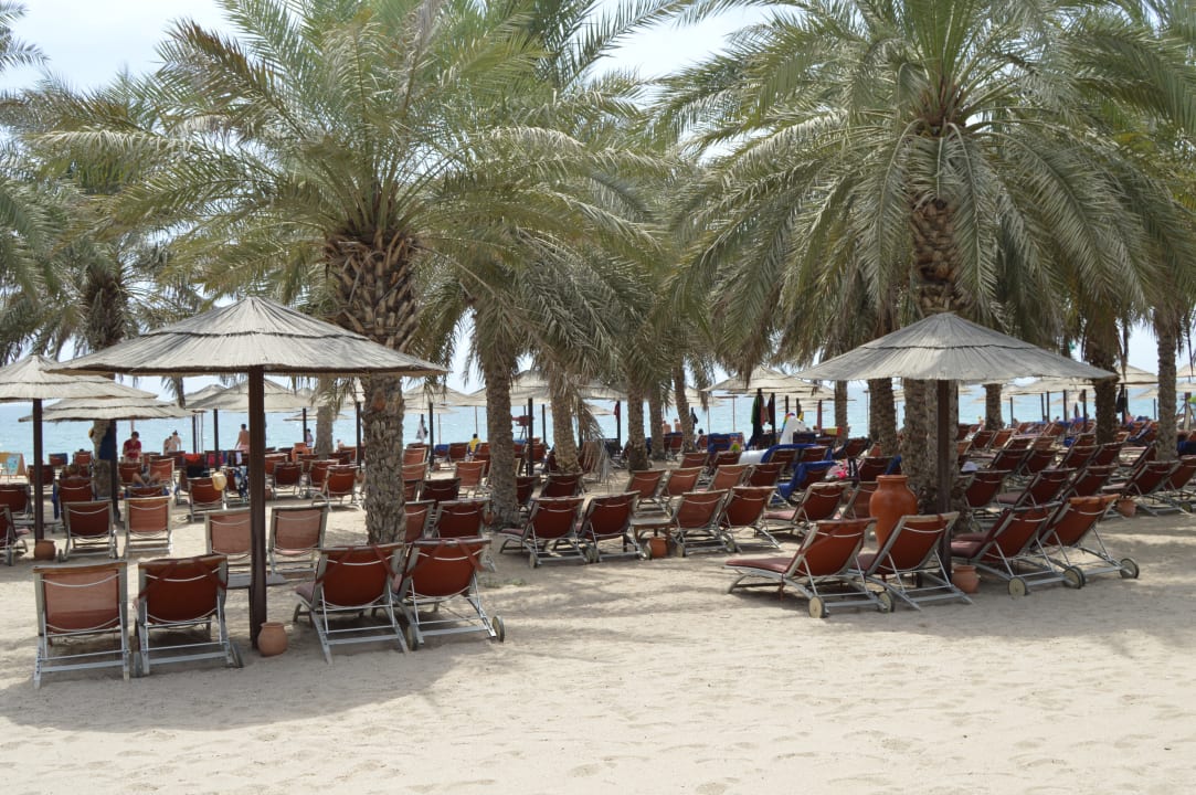 Strand Miramar Al Aqah Beach Resort