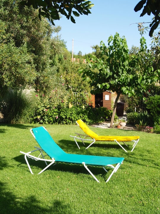 Agradable céspede para relajarse Hotel El Retiro