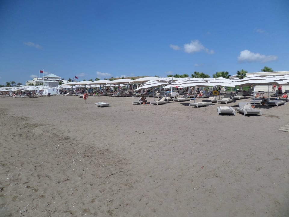 Sonnenschirme am Strand Güral Premier Belek