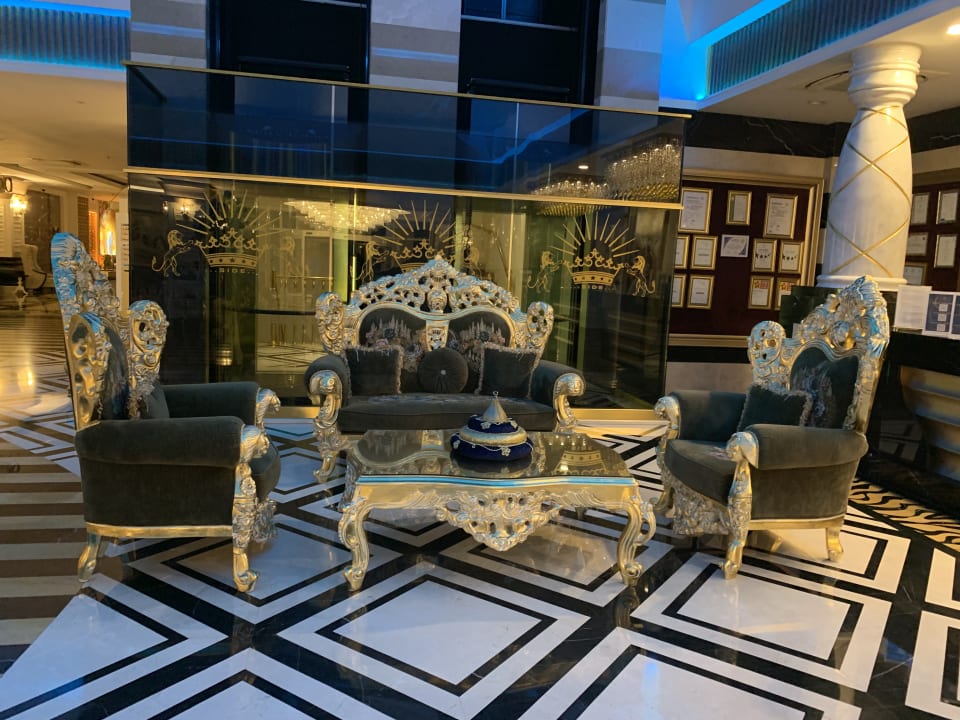 Lobby Mary Hotel Side