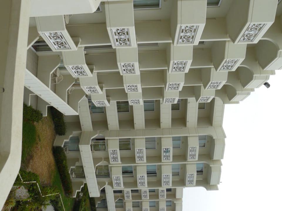 Balkony z widokiem na morze i basen Rodos Palladium Leisure & Wellness