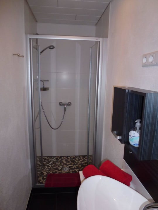 Bad Zimmer Nr. 1 Haus Übernachtenswert Cochem/Mosel