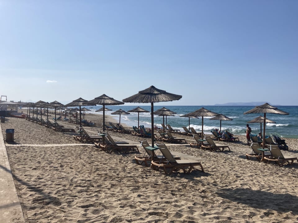 Strand Anissa Beach & Village