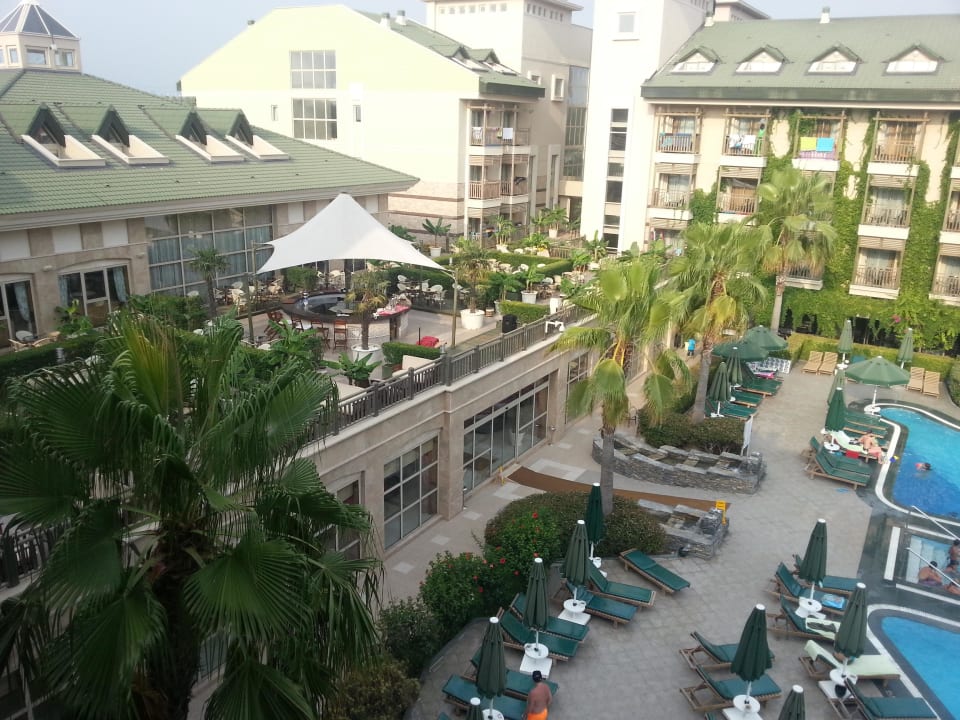 Ausblick zur Terrasse Can Garden Resort