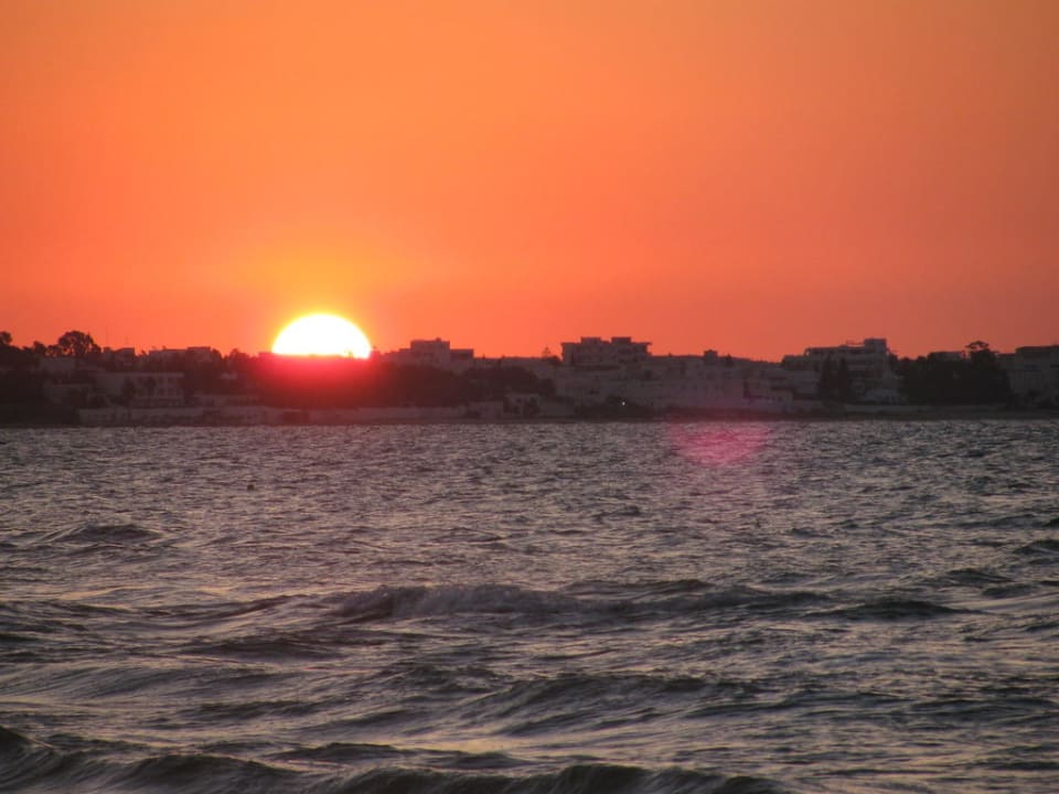 Sonnenaufgang am Strand über Hammamet Steigenberger Marhaba Thalasso Hammamet