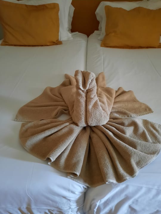 Zimmer PortoBay Falésia