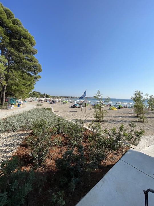 Ausblick Apartments in Zaton With Pool