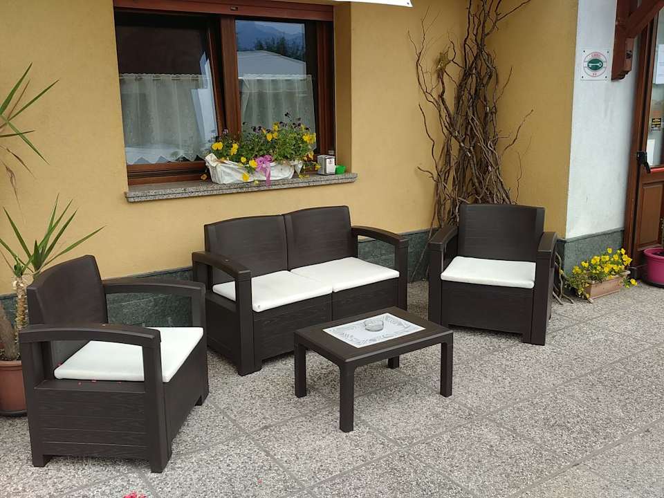 Außenansicht Pension Alla Pineta