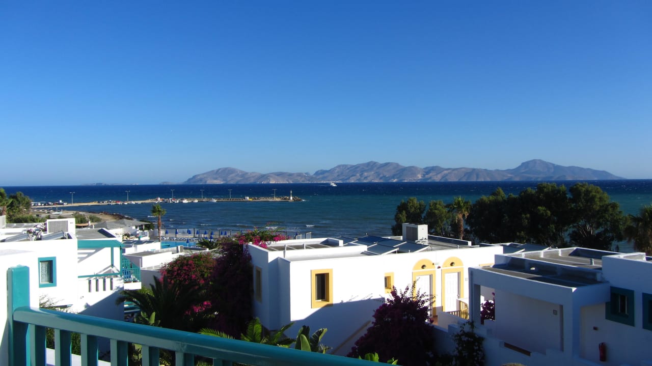 Meerblick bis nach Kalimnos Mastichari Bay Hotel