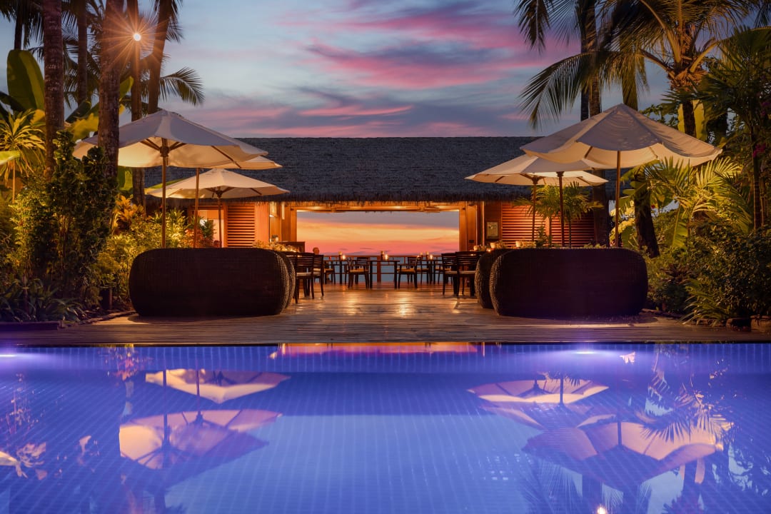 Pool Bayview - the beach resort