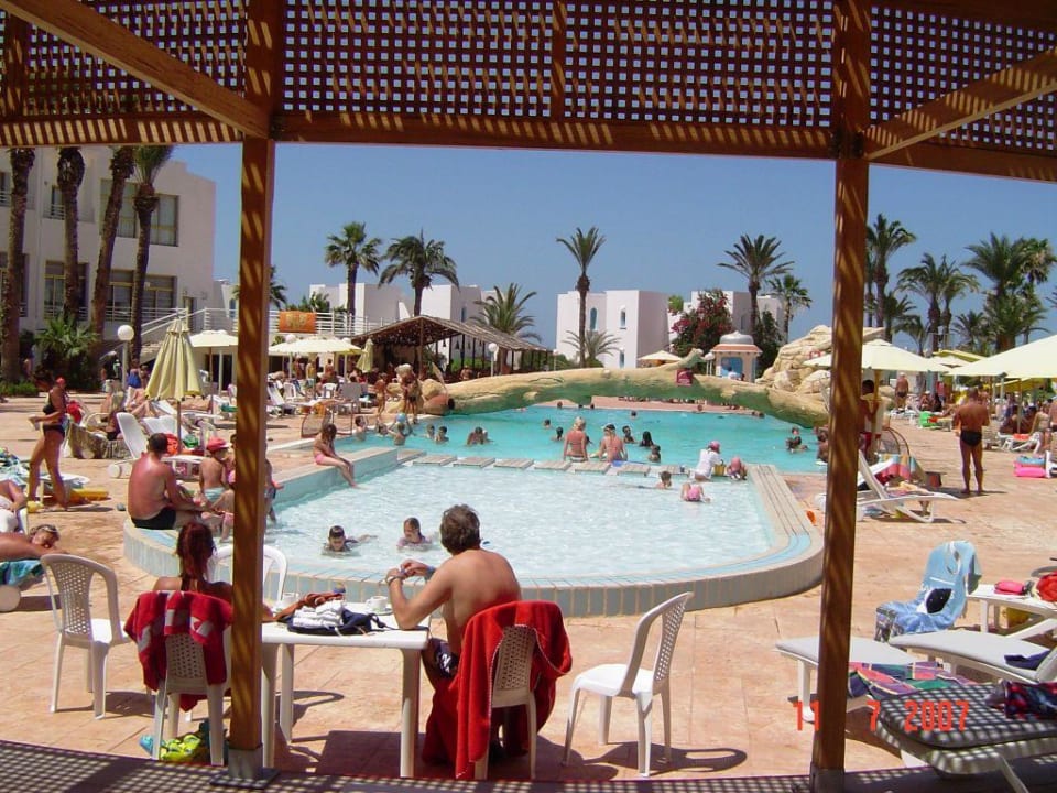 Ruspina Beach, Pool Ruspina Beach Resort