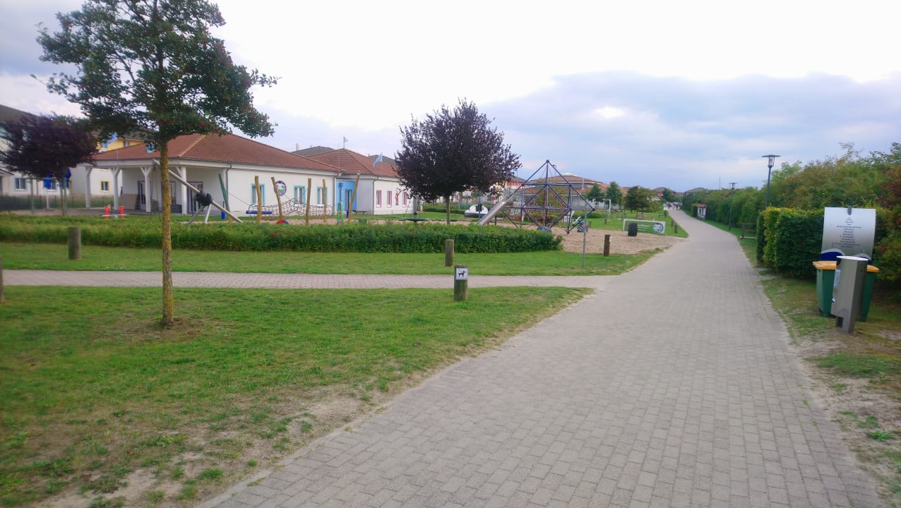 Gartenanlage BEECH Resort Boltenhagen