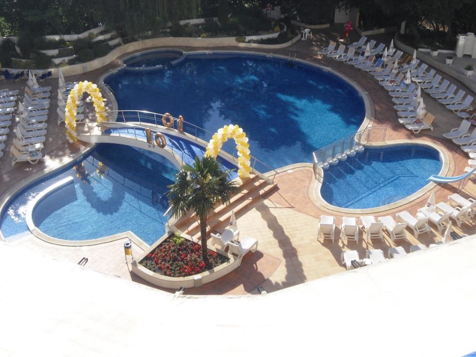Balkonaufnahme zum 10. Jubiläumstag GRIFID Club Hotel Arabella
