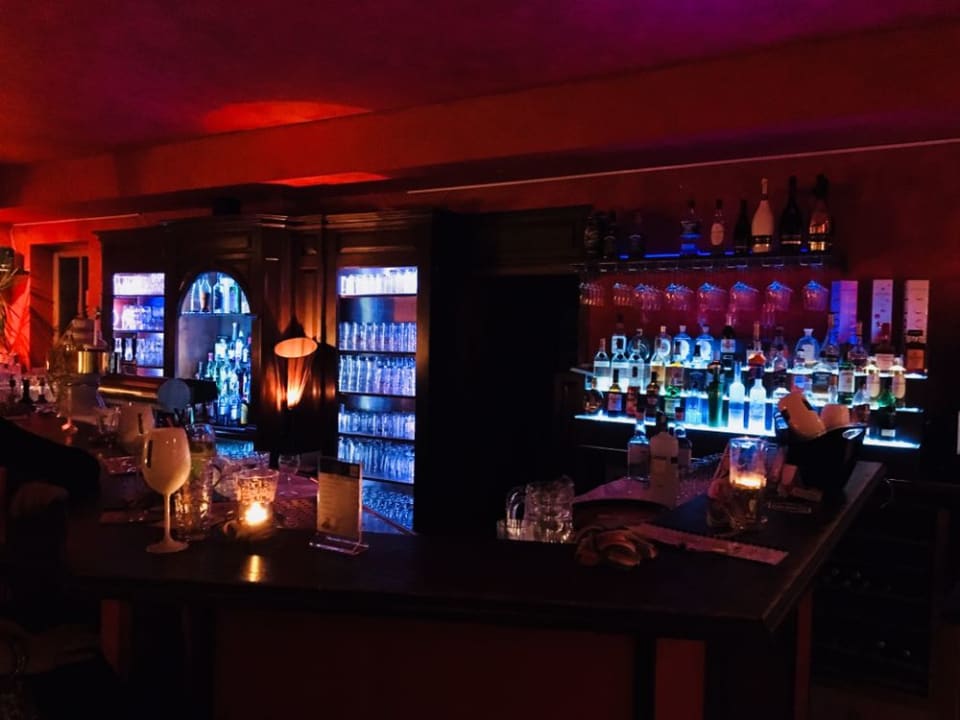 Gemütliche Bar Hotel Ahornhof