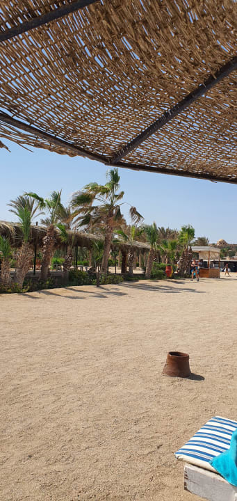 Strand Pensée Royal Garden Beach Resort