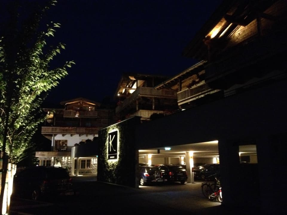 Nachtansicht  Das Kaltenbach Aparthotel