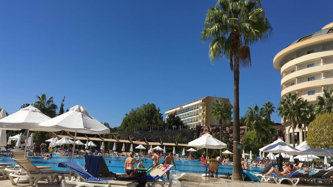 Pool Saphir Resort & Spa