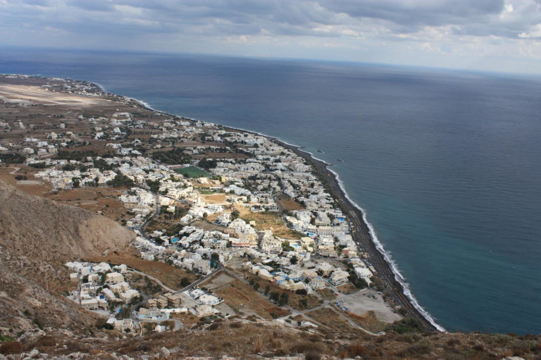 Blick auf Kamari Hotel Strogili