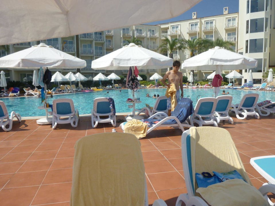 Pool PALOMA Perissia