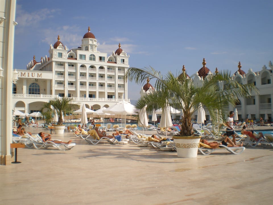 Pool Oz Hotels Side Premium