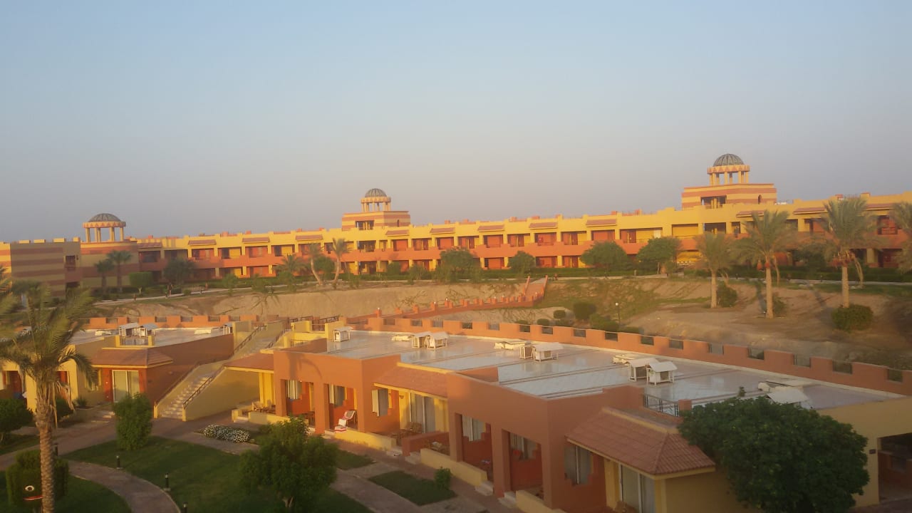 Außenansicht Malikia Resort Abu Dabbab