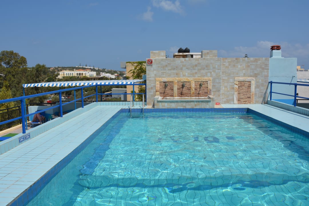Pool Hotel Ilios