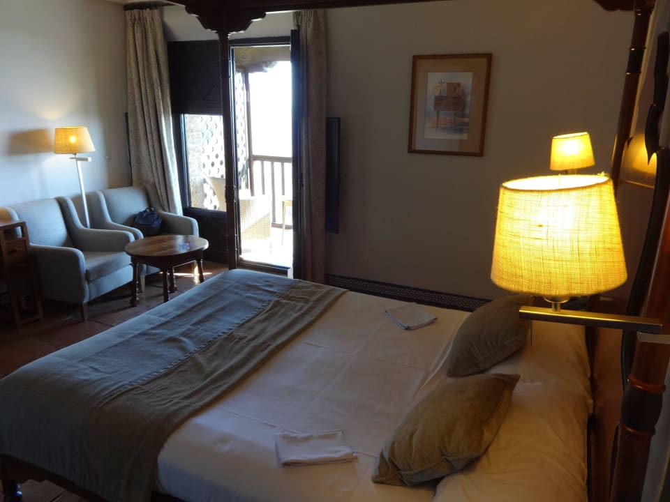 Zimmeransicht Hotel Parador de Carmona