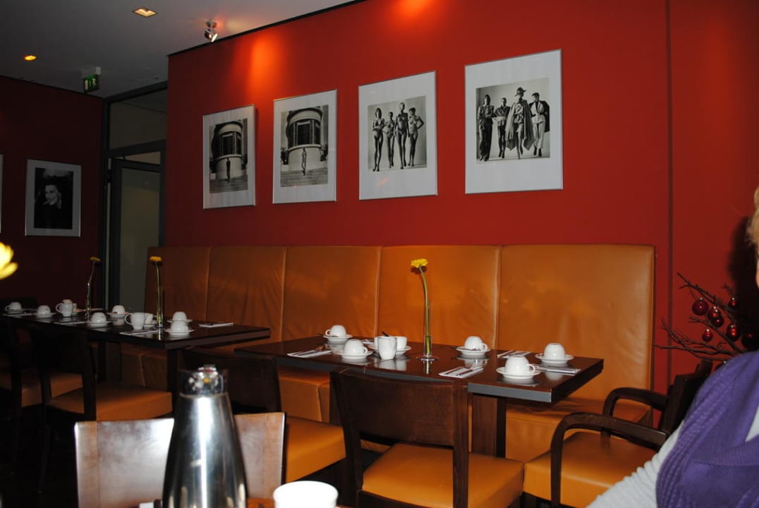 Überall schöne schwarz/weiß Bilder Hotel Santo